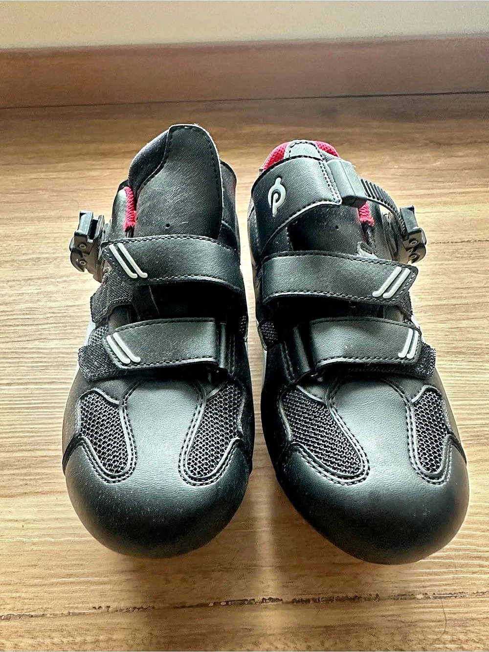 Peloton Cycling Shoes Women’s 9 EU 40 + Look Delta Cleats